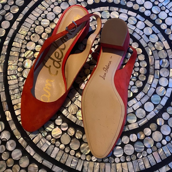Sam Edelman Red Suede Heel - Picture 2 of 3